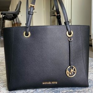Michael Kors beautiful black bag tote
